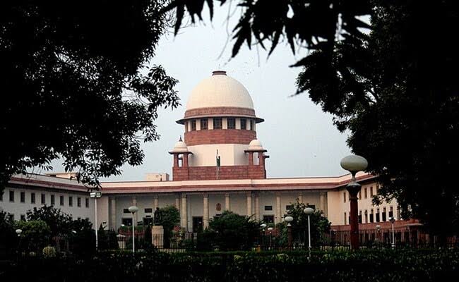 Tension in Court Premises.. Students Sent to Custody