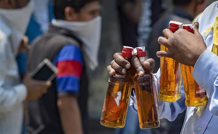Record Liquor Sales in the Combined District During Dasara