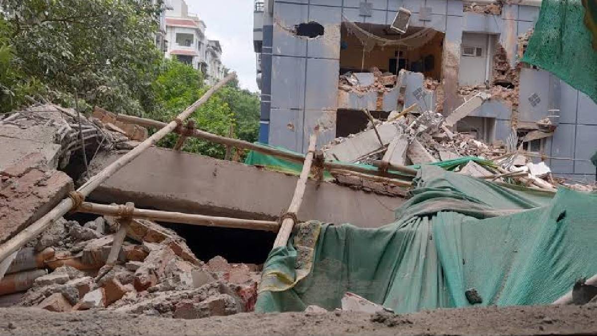 గచ్చిబౌలి జయదర్శి అపార్ట్మెంట్ కూల్చివేతకు అధికారుల సన్నాహాలు...