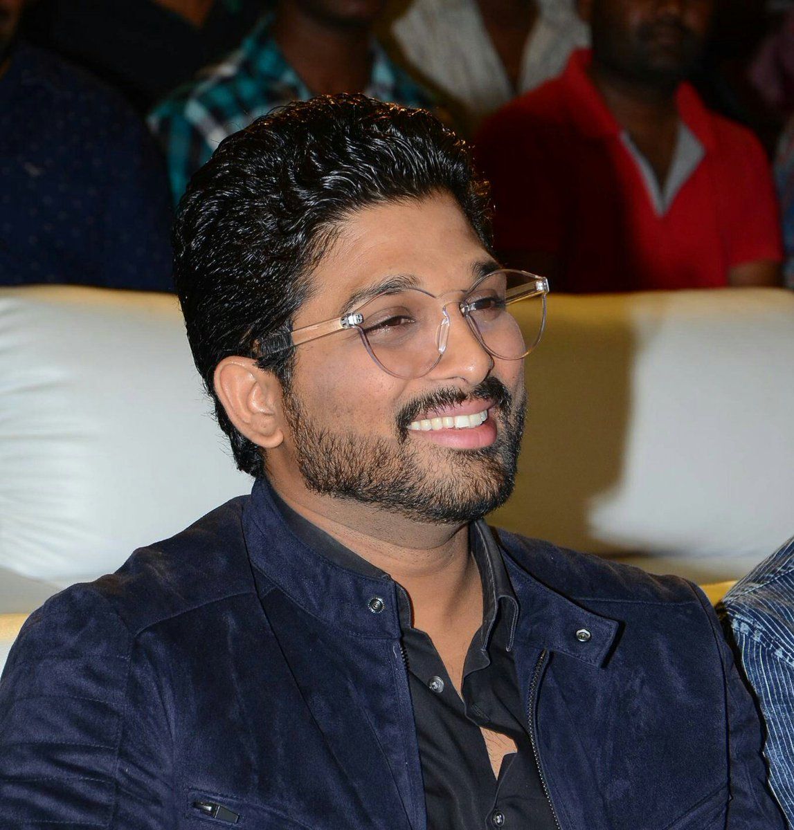 అల్లు అర్జున్‌కు కోర్టు ఆదేశం..