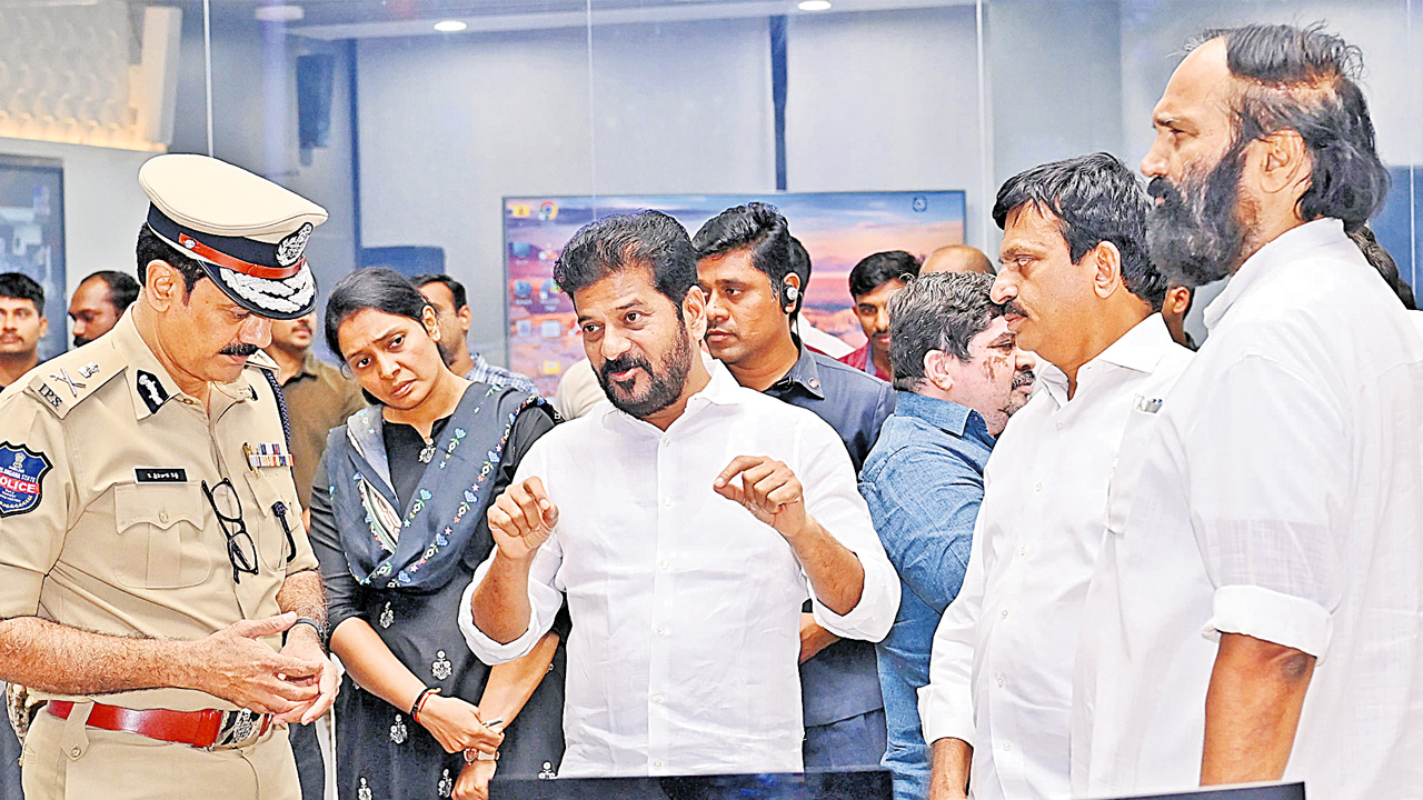 CM Revanth directs the DGP on traffic management