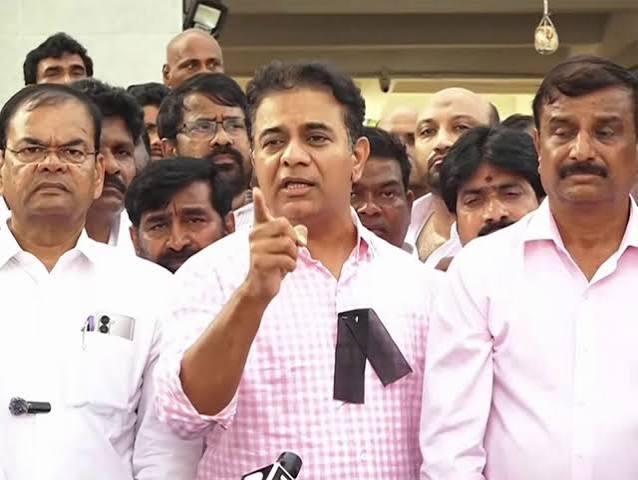 కాంగ్రెస్‌పై కేటీఆర్ సంచలన ఆరోపణలు