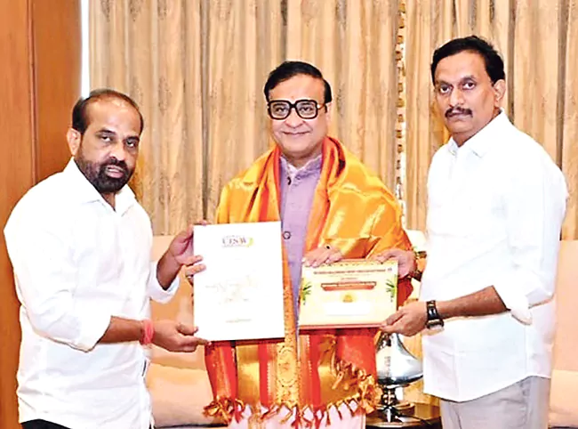 Six State CMs Invited to Indrakeeladri Dasara Festivities
