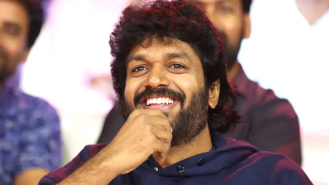 అనిల్ రావిపూడి ప్రమోషన్కు హద్దుల్లేవా?