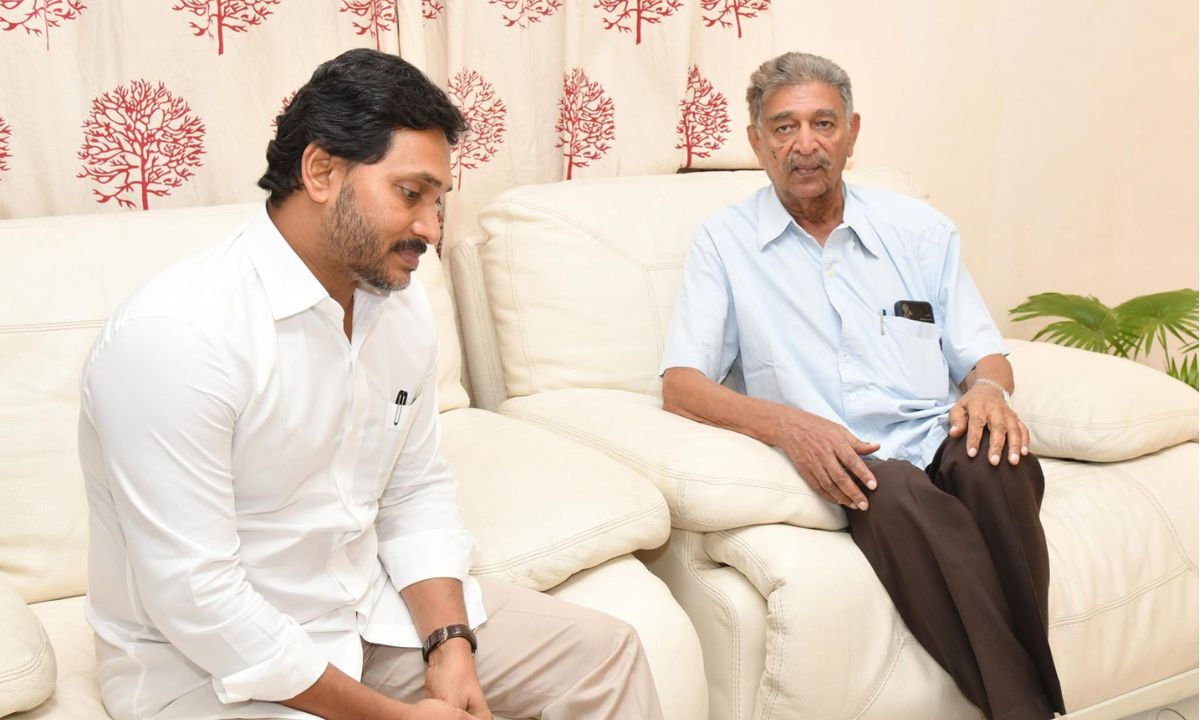 YS Family Mourns the Passing of YS Anand Reddy, Uncle of YS Jagan Mohan Reddy
