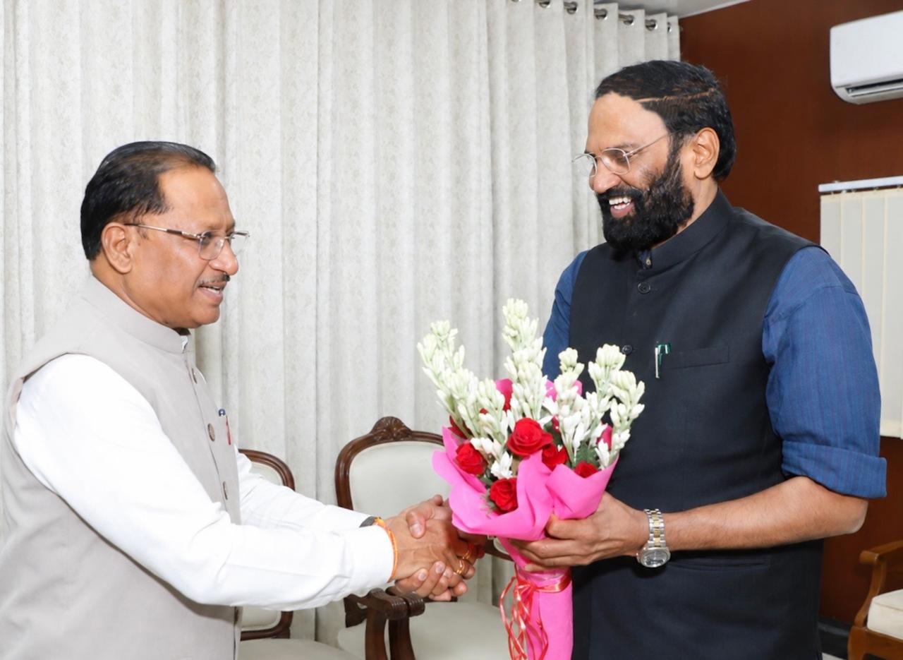 Uttam Seeks Chhattisgarh NOC for Sammakka Sagar