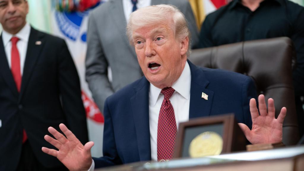 Trump Makes Key Remarks on Iran Deal