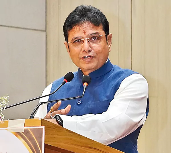Minister Sridhar Babu's Key Remarks on Rising-2047